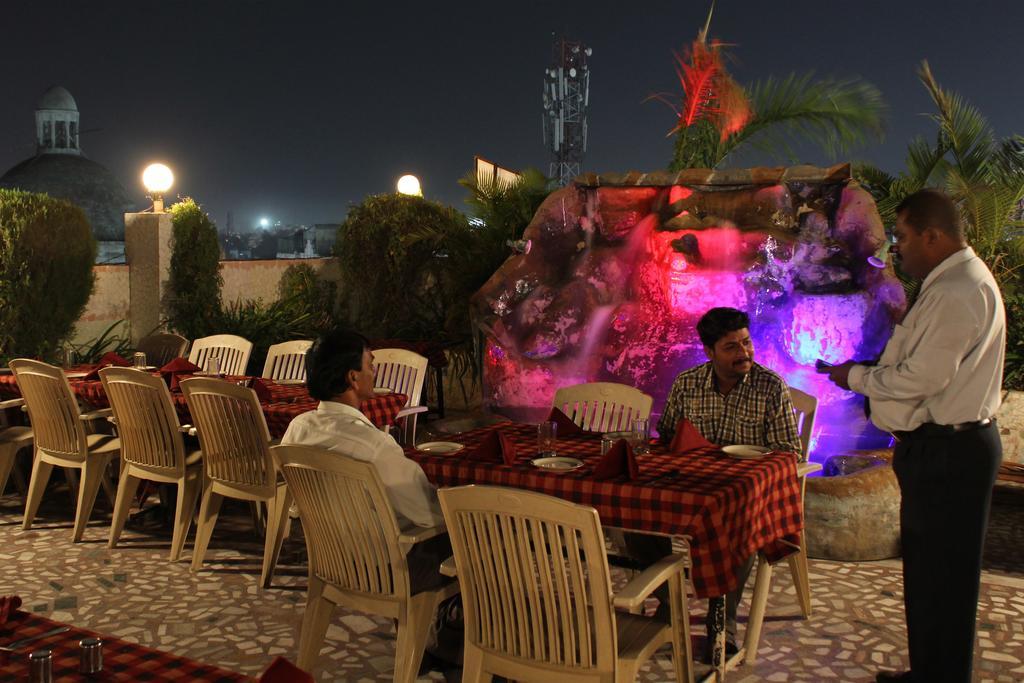 Hotel Kohinoor Plaza Aurangābād Extérieur photo