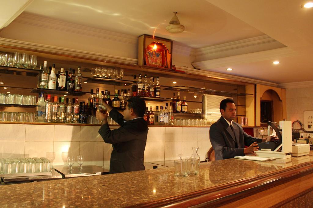 Hotel Kohinoor Plaza Aurangābād Extérieur photo